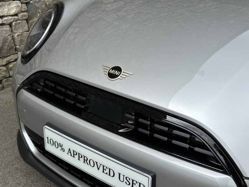 2024 (24) MINI COOPER 1.5 C Classic 3dr Auto 5541054