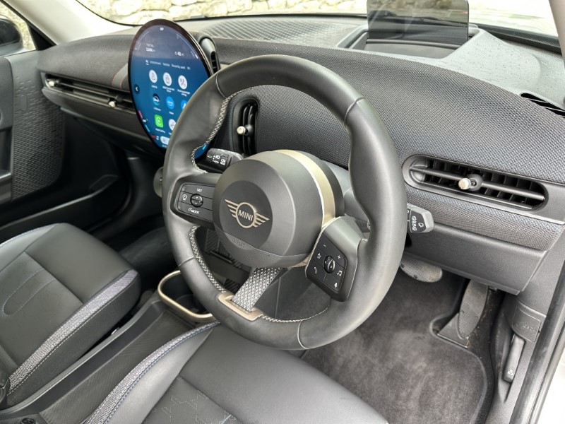 2024 (24) MINI COOPER 1.5 C Classic 3dr Auto 5541040