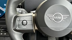 2024 (24) MINI COOPER 1.5 C Classic 3dr Auto 5541050