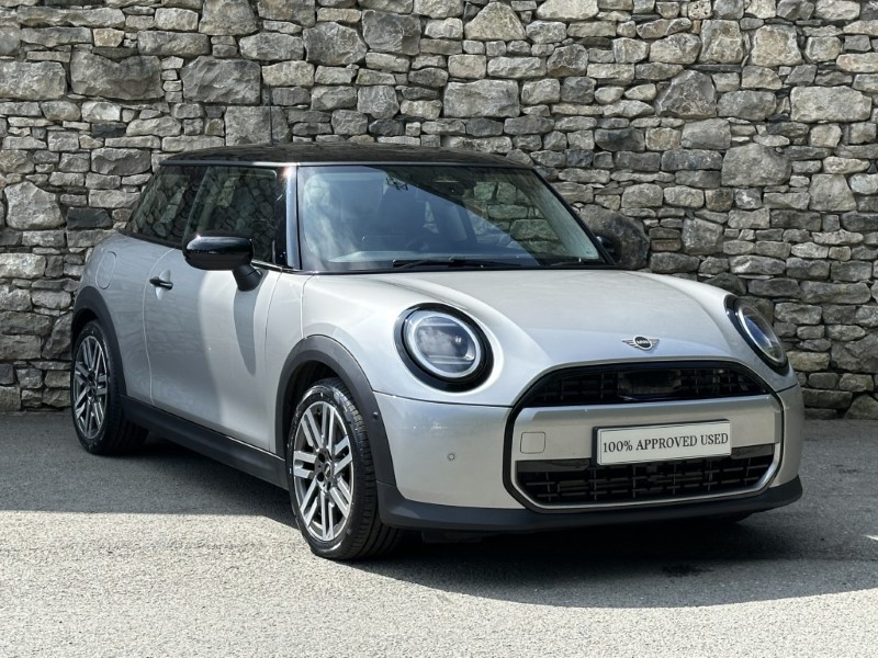 2024 (24) MINI COOPER 1.5 C Classic 3dr Auto