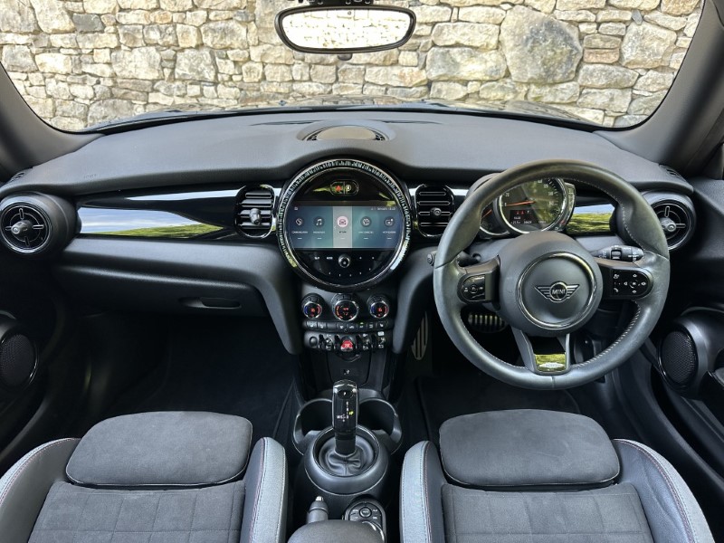 2023 (72) MINI HATCHBACK 1.5 Cooper Sport 3dr Auto 5537315