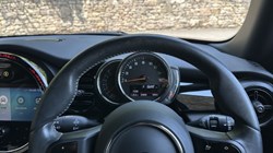 2023 (72) MINI HATCHBACK 1.5 Cooper Sport 3dr Auto 5537329
