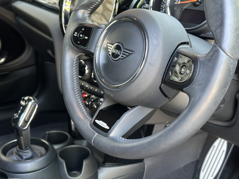 2023 (72) MINI HATCHBACK 1.5 Cooper Sport 3dr Auto 5537281