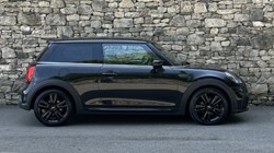 2023 (72) MINI HATCHBACK 1.5 Cooper Sport 3dr Auto 5537274