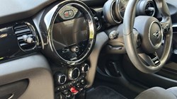 2023 (72) MINI HATCHBACK 1.5 Cooper Sport 3dr Auto 5537301