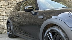 2023 (72) MINI HATCHBACK 1.5 Cooper Sport 3dr Auto 5537338