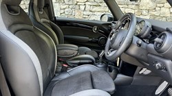 2023 (72) MINI HATCHBACK 1.5 Cooper Sport 3dr Auto 5537282