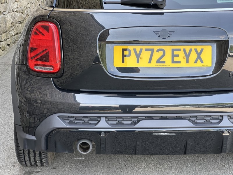 2023 (72) MINI HATCHBACK 1.5 Cooper Sport 3dr Auto 5537276