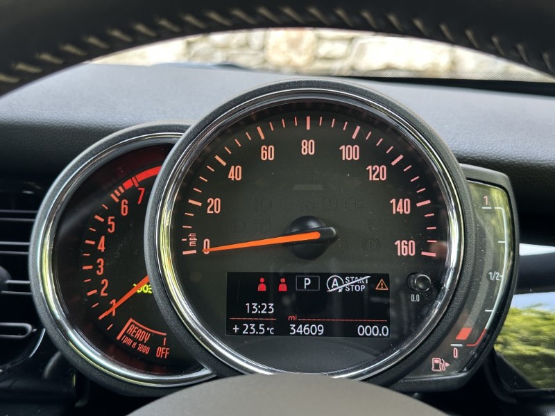 2023 (72) MINI HATCHBACK 1.5 Cooper Sport 3dr Auto 5537309