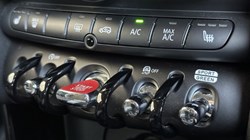 2023 (72) MINI HATCHBACK 1.5 Cooper Sport 3dr Auto 5537288