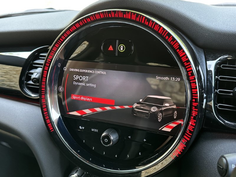 2023 (72) MINI HATCHBACK 1.5 Cooper Sport 3dr Auto 5537325