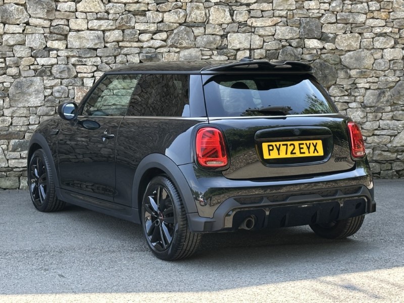 2023 (72) MINI HATCHBACK 1.5 Cooper Sport 3dr Auto 1