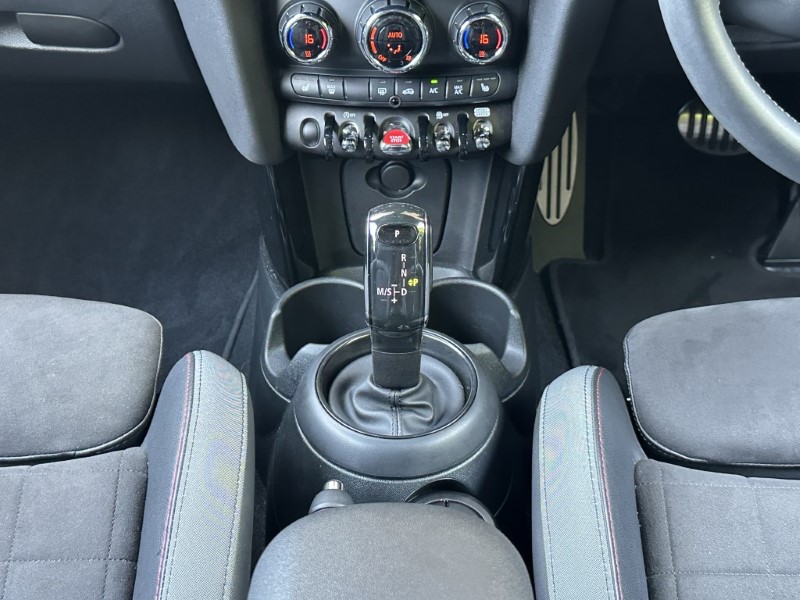 2023 (72) MINI HATCHBACK 1.5 Cooper Sport 3dr Auto 5537318