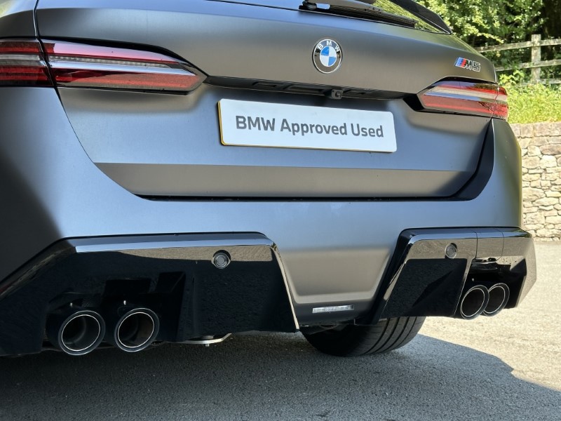 2026 (26) BMW M5 5dr Touring  5606813