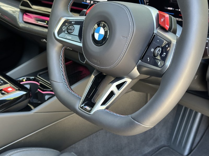 2026 (26) BMW M5 5dr Touring  5606802