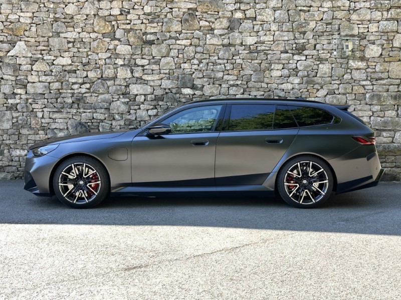 2026 (26) BMW M5 5dr Touring  5606846