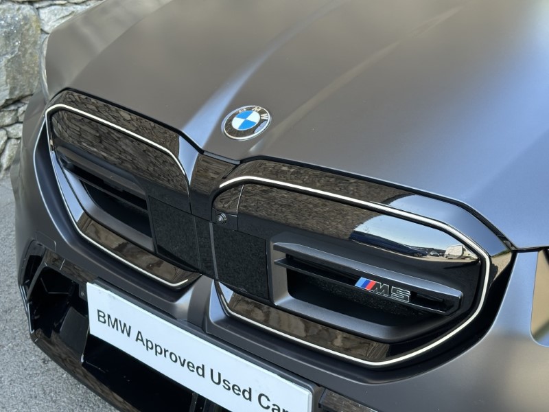 2026 (26) BMW M5 5dr Touring  5606832