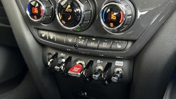 2022 (72) MINI COUNTRYMAN 1.5 Cooper Classic 5dr 5557648