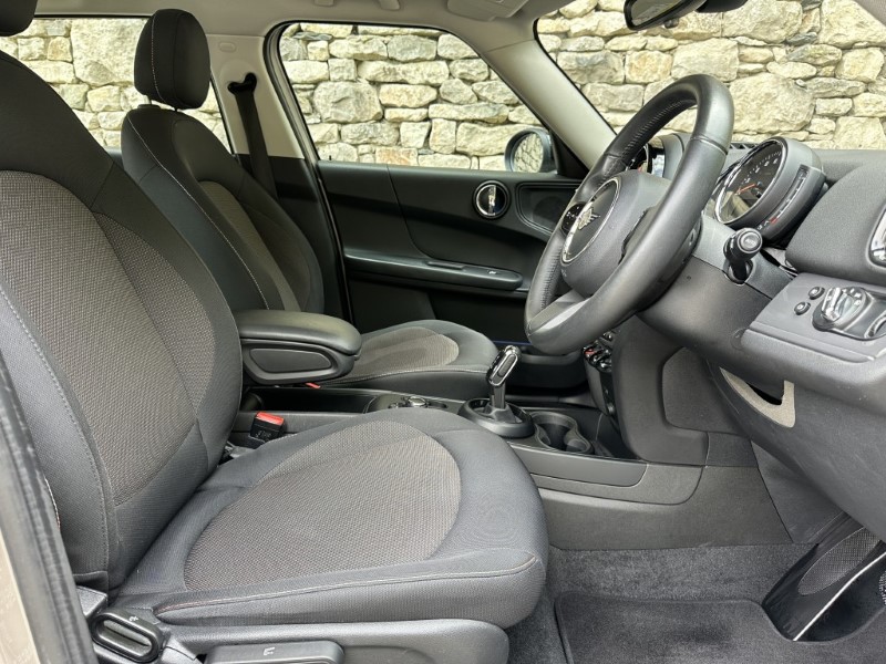 2022 (72) MINI COUNTRYMAN 1.5 Cooper Classic 5dr 5557641