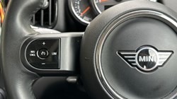 2022 (72) MINI COUNTRYMAN 1.5 Cooper Classic 5dr 5557652