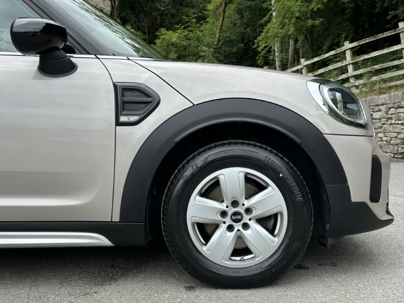 2022 (72) MINI COUNTRYMAN 1.5 Cooper Classic 5dr 5557694