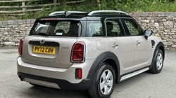2022 (72) MINI COUNTRYMAN 1.5 Cooper Classic 5dr 5557697