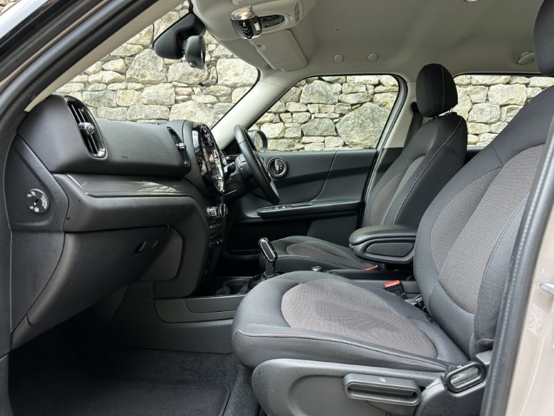 2022 (72) MINI COUNTRYMAN 1.5 Cooper Classic 5dr 5557663