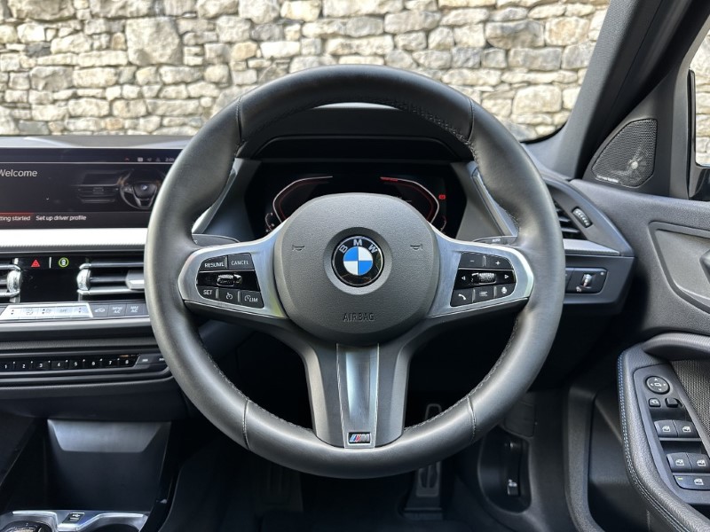 2023 (73) BMW 1 SERIES 118i M Sport 5dr 5569488