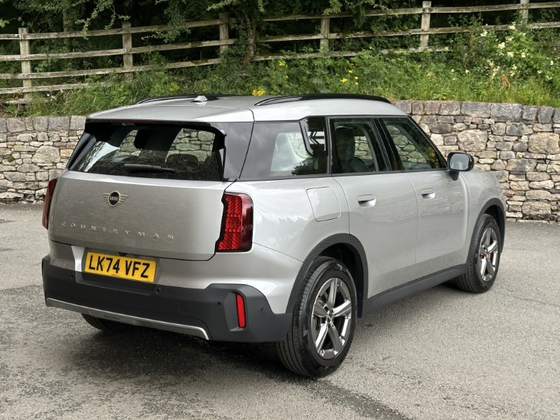 2024 (74) MINI COUNTRYMAN 1.5 C Classic 5dr Auto 5568261