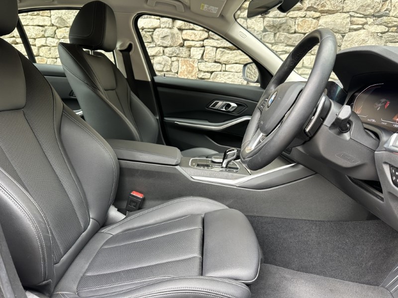 2021 (71) BMW 3 SERIES 320i SE Pro 4dr Saloon 5630225