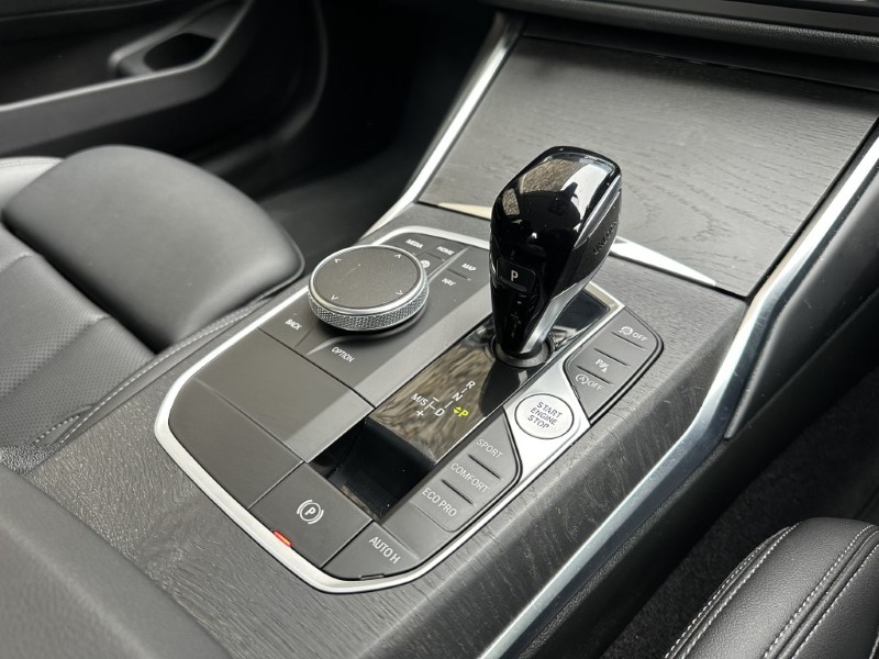 2021 (71) BMW 3 SERIES 320i SE Pro 4dr Saloon 5630228