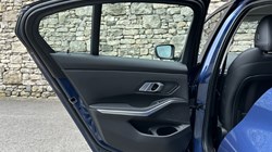 2021 (71) BMW 3 SERIES 320i SE Pro 4dr Saloon 5630256