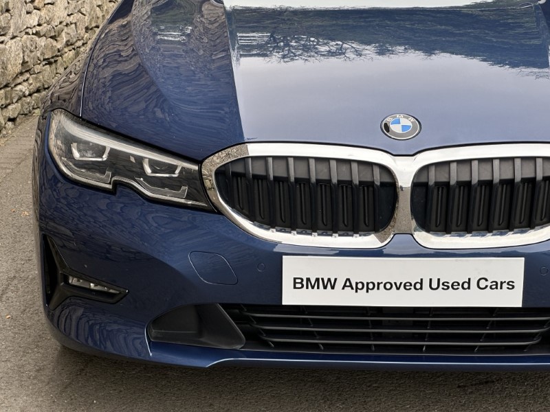 2021 (71) BMW 3 SERIES 320i SE Pro 4dr Saloon 5630240