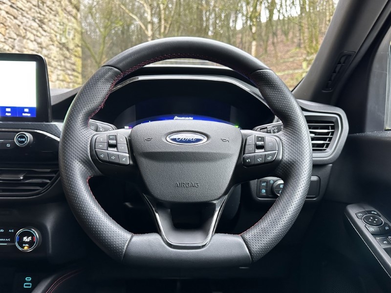 2020 (20) FORD KUGA 2.5 PHEV ST-Line First Edition 5dr CVT 5530095