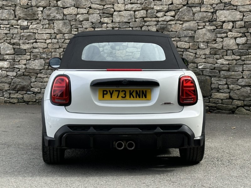 2024 (73) MINI CONVERTIBLE 2.0 John Cooper Works 2dr 5555420