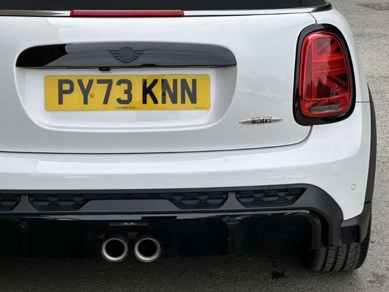2024 (73) MINI CONVERTIBLE 2.0 John Cooper Works 2dr 5555377