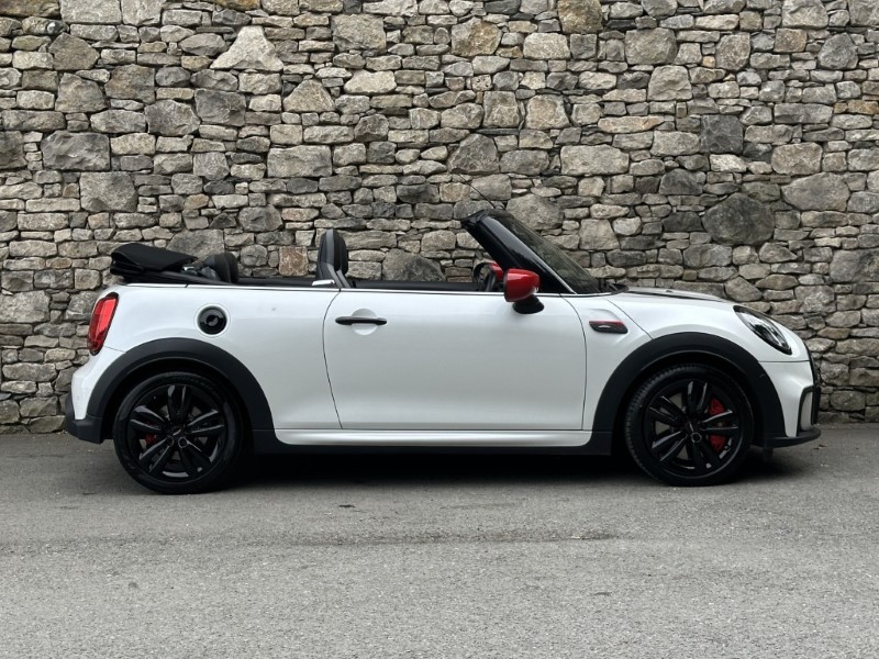 2024 (73) MINI CONVERTIBLE 2.0 John Cooper Works 2dr 5555447