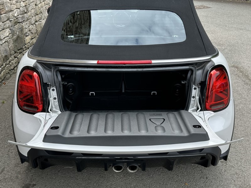 2024 (73) MINI CONVERTIBLE 2.0 John Cooper Works 2dr 5555379