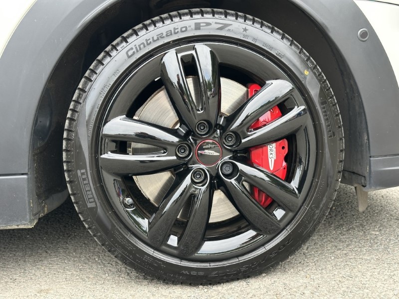 2024 (73) MINI CONVERTIBLE 2.0 John Cooper Works 2dr 5555438