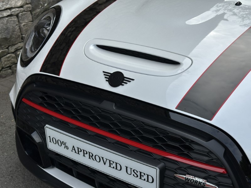 2024 (73) MINI CONVERTIBLE 2.0 John Cooper Works 2dr 5555401