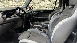 2024 (73) MINI CONVERTIBLE 2.0 John Cooper Works 2dr 5555403