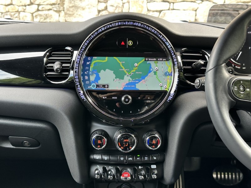 2024 (73) MINI CONVERTIBLE 2.0 John Cooper Works 2dr 5555425