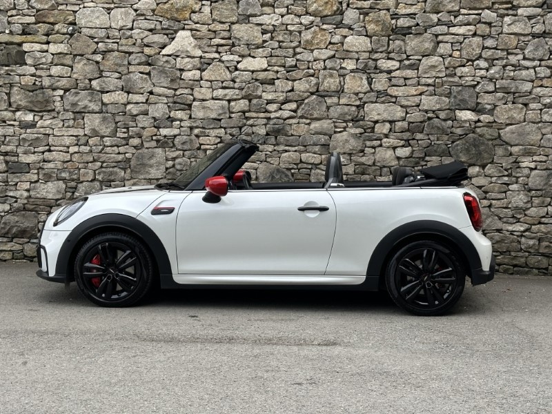 2024 (73) MINI CONVERTIBLE 2.0 John Cooper Works 2dr 5555457