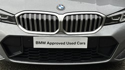 2024 (74) BMW 3 SERIES 320i M Sport 4dr Saloon 5558063