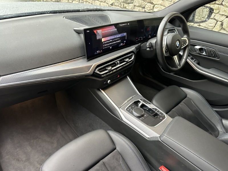 2024 (74) BMW 3 SERIES 320i M Sport 4dr Saloon 5558044