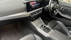 2024 (74) BMW 3 SERIES 320i M Sport 4dr Saloon 5558044