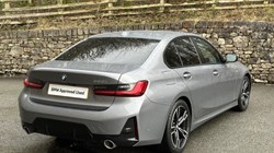 2024 (74) BMW 3 SERIES 320i M Sport 4dr Saloon 5558065