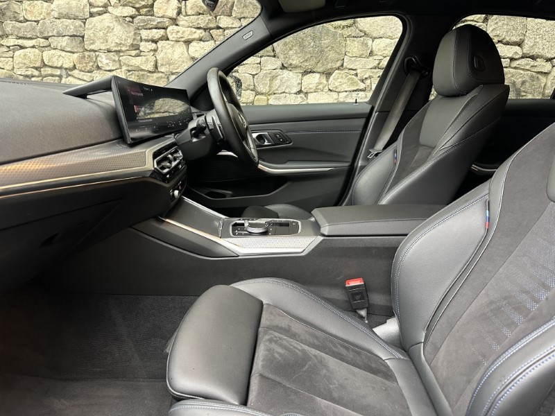 2024 (74) BMW 3 SERIES 320i M Sport 4dr Saloon 5558046