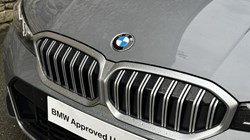 2024 (74) BMW 3 SERIES 320i M Sport 4dr Saloon 5558072