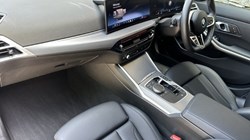 2025 (75) BMW 3 SERIES 320i M Sport 4dr Saloon 5547614
